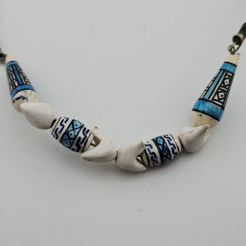 Vintage Painted Bead Shell Necklace On Woven Cord Black White Islander Surfer